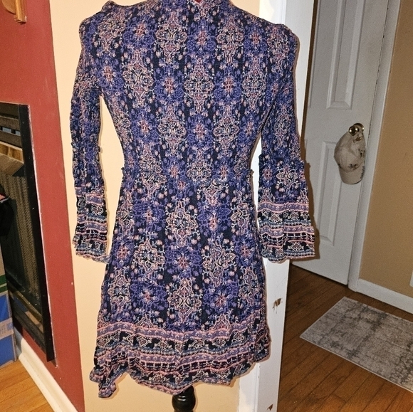Aeropostale Blue Printed Mock Neck Smocked Fit & Flare Dress. Sz S 🙂 - Picture 5 of 6